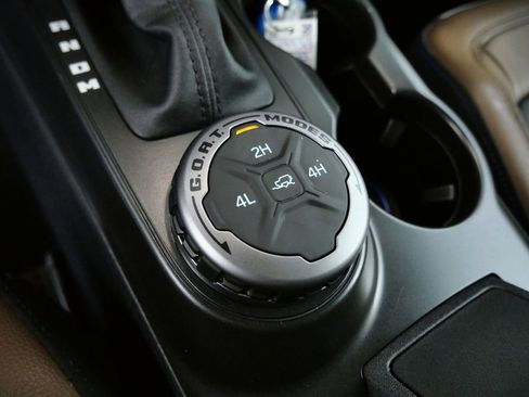 Used 2023 Ford Bronco Outer Banks AWD/4WD image 23