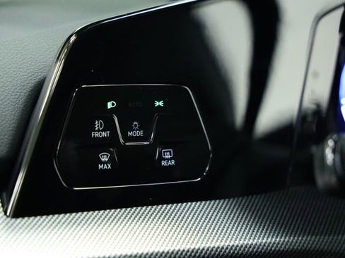 New 2026 Volkswagen GTI SE image 28