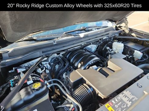 Used 2018 GMC Sierra 1500 SLT image 16