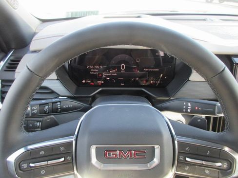 New 2026 GMC Acadia Elevation w/ Black Edition AWD/4WD image 18