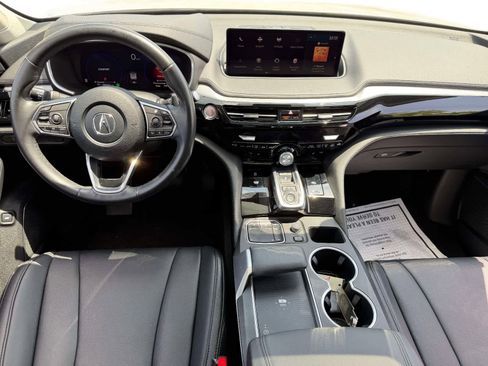 Used 2023 Acura MDX SH-AWD image 13