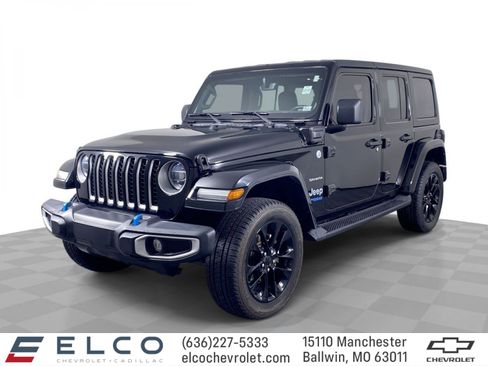 Used 2022 Jeep Wrangler Unlimited Sahara w/ Cold Weather Group AWD/4WD image 1