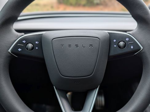 Used 2024 Tesla Model 3 Performance image 22