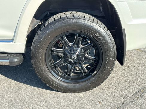 Used 2022 Toyota 4Runner Limited image 7