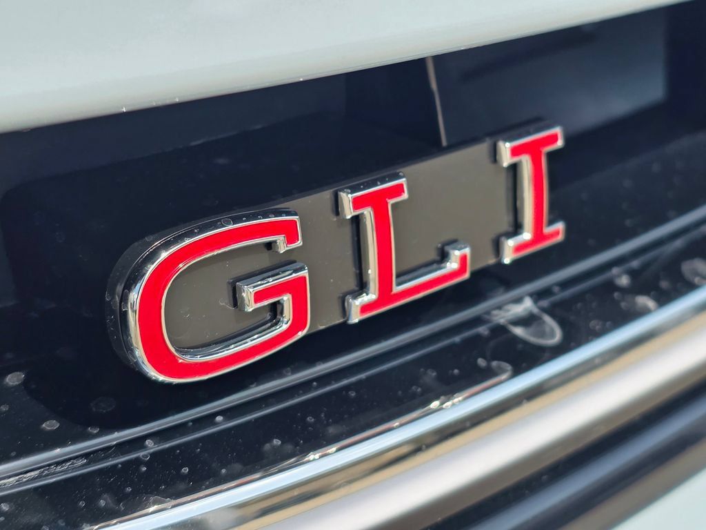 New 2026 Volkswagen Jetta GLI Autobahn FWD image 8