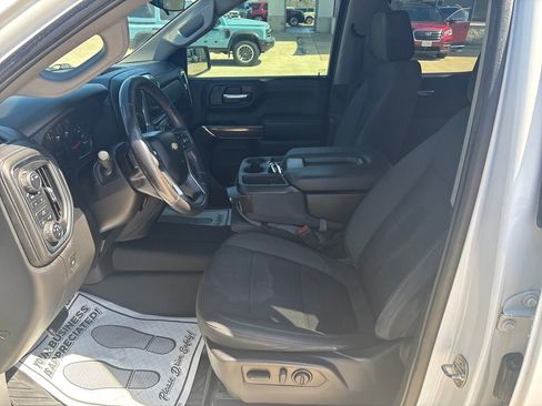 Used 2022 Chevrolet Silverado 1500 LT image 10