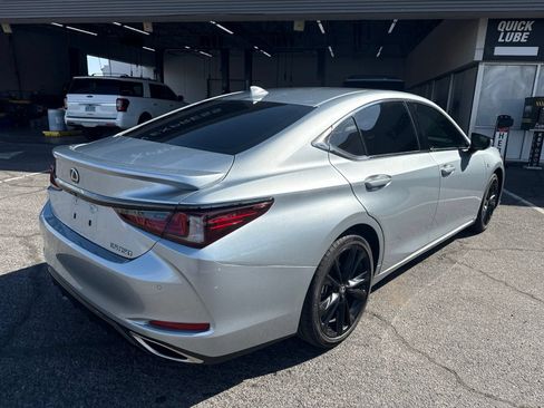 Used 2024 Lexus ES 350 F Sport w/ Accessory Package (Z1) FWD image 5