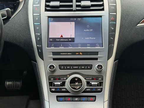 Used 2019 Lincoln MKZ Reserve image 10