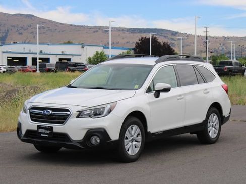 Used 2019 Subaru Outback 2.5i Premium AWD/4WD image 8