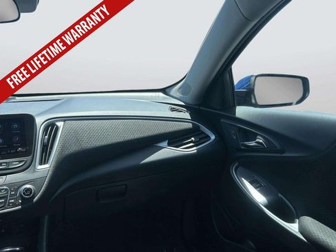 Used 2023 Chevrolet Malibu LT FWD image 16