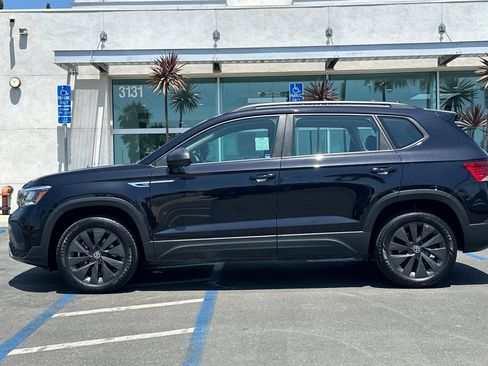 Used 2023 Volkswagen Taos S w/ Driver Assistance Package FWD image 7