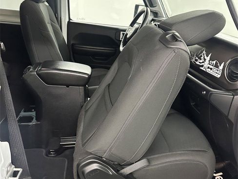 Used 2018 Jeep Wrangler Sport w/ Quick Order Package 24S image 31