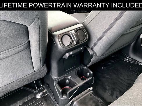 Used 2024 Jeep Wrangler Unlimited Sport AWD/4WD image 32
