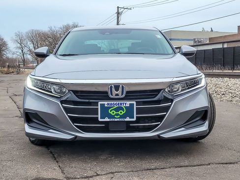 Used 2021 Honda Accord Hybrid image 4