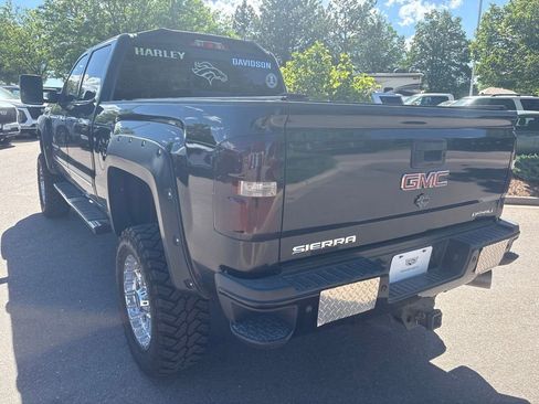 Used 2016 GMC Sierra 2500 Denali w/ Duramax Plus Package AWD/4WD image 3