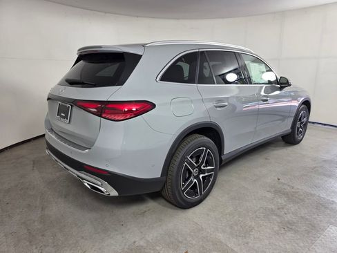 New 2026 Mercedes-Benz GLC 300 image 4