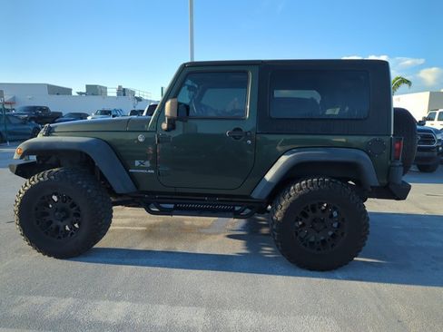 Used 2009 Jeep Wrangler X AWD/4WD image 7