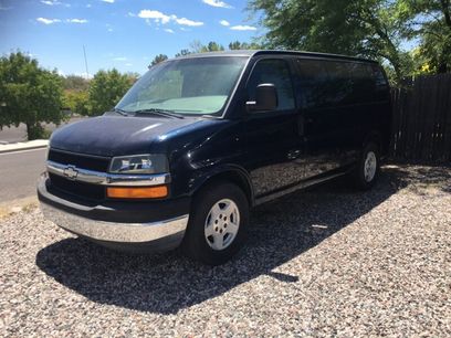 Used 2009 Chevrolet Express 1500 Passenger w/ LT Preferred Equipment Group