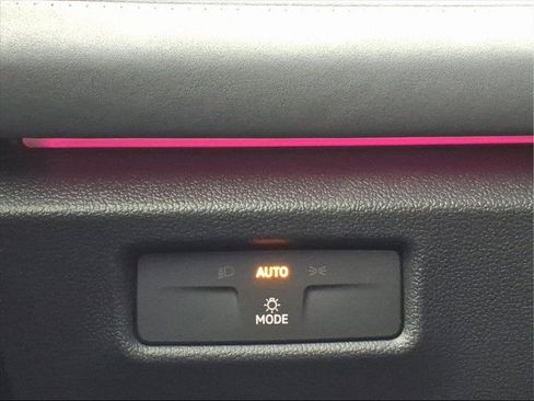 New 2026 Volkswagen Tiguan SE R-Line image 24