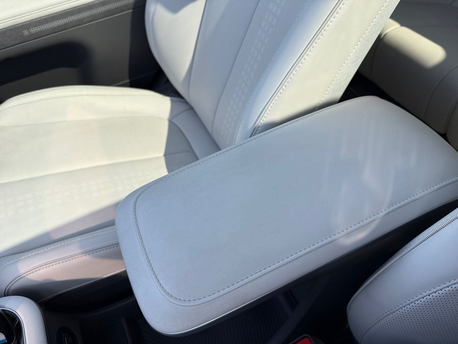 Used 2024 Hyundai Ioniq 5 Limited RWD image 14