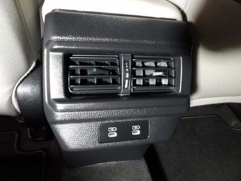 Used 2025 Honda Accord LX image 13