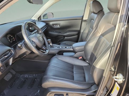 Used 2023 Honda HR-V EX-L image 16