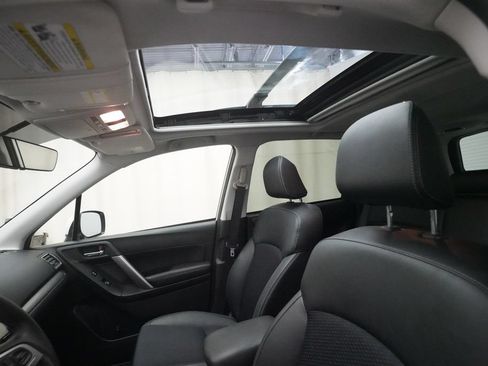 Used 2017 Subaru Forester 2.0XT Premium AWD/4WD image 29