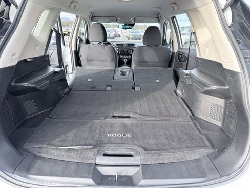 Certified 2019 Nissan Rogue S image 22