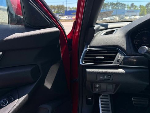 Used 2018 Honda Accord Sport image 16