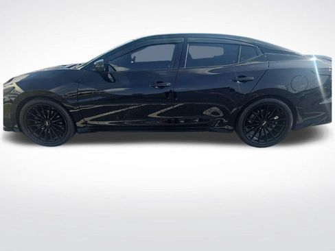 Used 2023 Nissan Maxima SV w/ Floor Mat Group FWD image 6