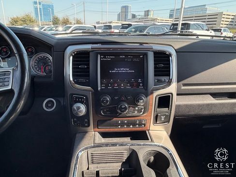 Used 2018 RAM 1500 Laramie w/ Convenience Group image 20