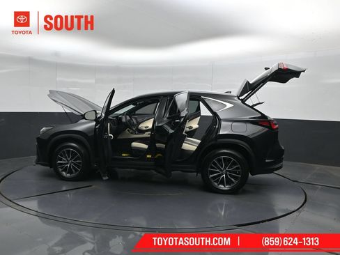 Used 2024 Lexus NX 350h AWD w/ Vision Package image 57