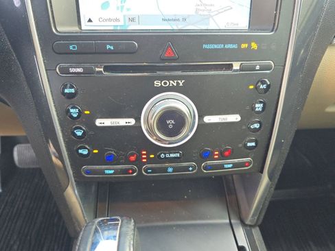 Used 2017 Ford Explorer Limited image 18