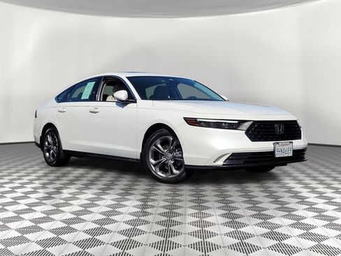 Certified 2023 Honda Accord EX image 2