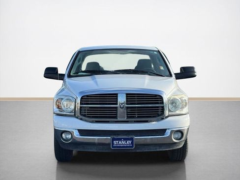 Used 2009 Dodge Ram 2500 Truck SLT w/ Popular Equipment Group RWD image 2