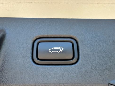 Used 2023 Hyundai Tucson SEL FWD image 8