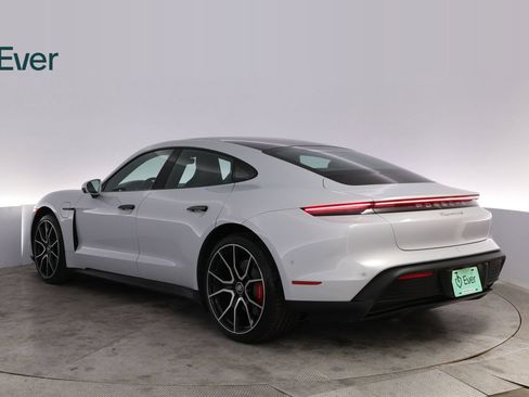 Used 2023 Porsche Taycan 4S w/ Premium Package AWD/4WD image 17