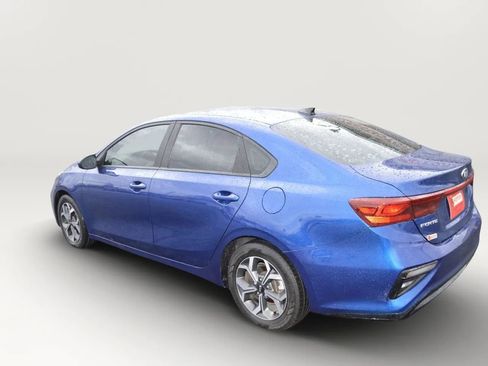 Used 2020 Kia Forte LXS image 5