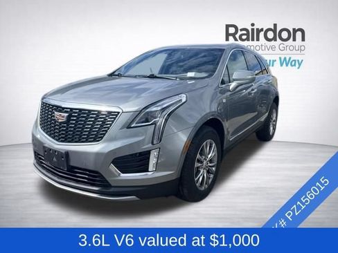Used 2023 Cadillac XT5 Premium Luxury FWD image 2