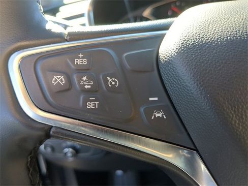 Used 2024 Chevrolet Equinox LT image 30