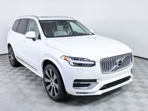 Certified 2024 Volvo XC90 B6 Plus w/ Protection Package Premier AWD/4WD image 26
