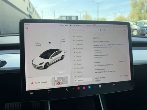 Used 2019 Tesla Model 3 Long Range image 24
