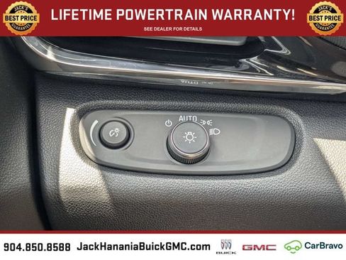 Used 2025 Buick Envista Avenir FWD image 26