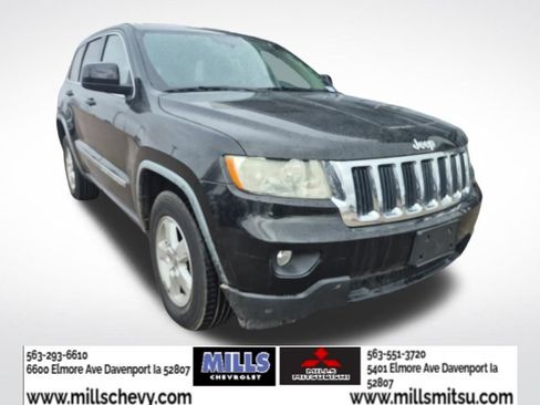 Used 2012 Jeep Grand Cherokee Laredo image 2
