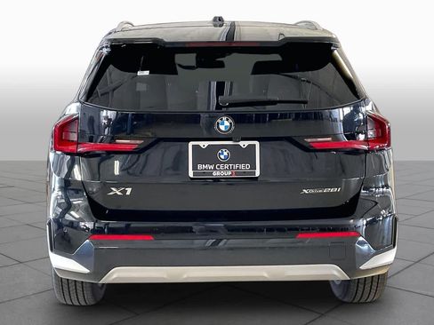 Used 2025 BMW X1 xDrive28i w/ Convenience Package AWD/4WD image 4