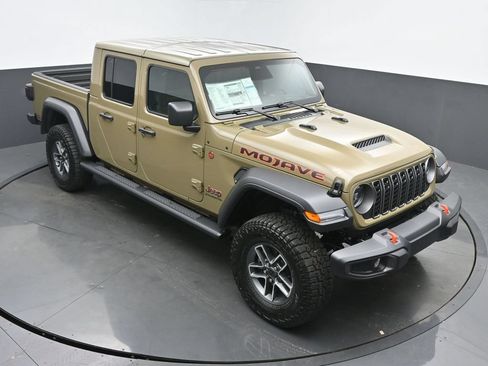 New 2026 Jeep Gladiator Mojave AWD/4WD image 43