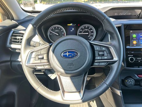 Used 2023 Subaru Forester Premium AWD/4WD image 17