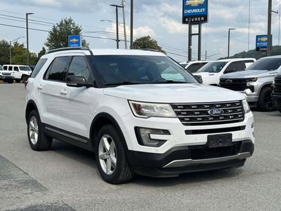 Used 2016 Ford Explorer XLT w/ Equipment Group 202A
