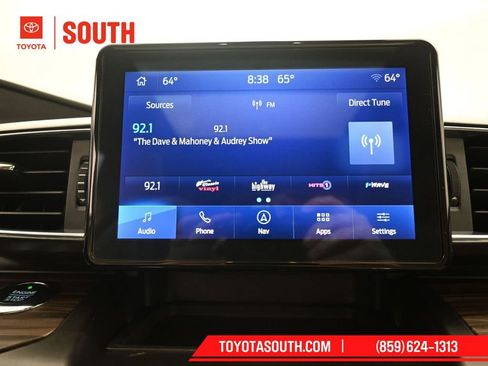 Used 2020 Ford Explorer Limited w/ Class III Trailer Tow Package image 15