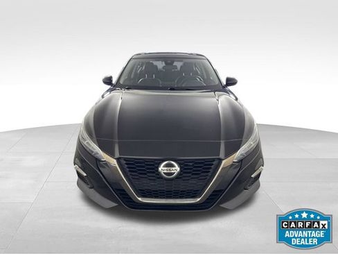 Used 2022 Nissan Altima 2.5 SR FWD image 2
